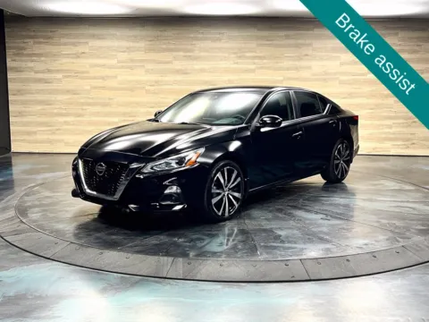 More photos of 2022 Nissan Altima 2.5 SR at Parkline Motors, UT