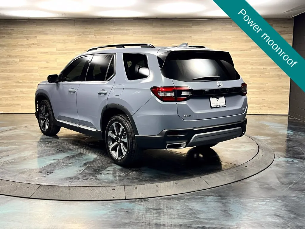 Honda Pilot photo 11