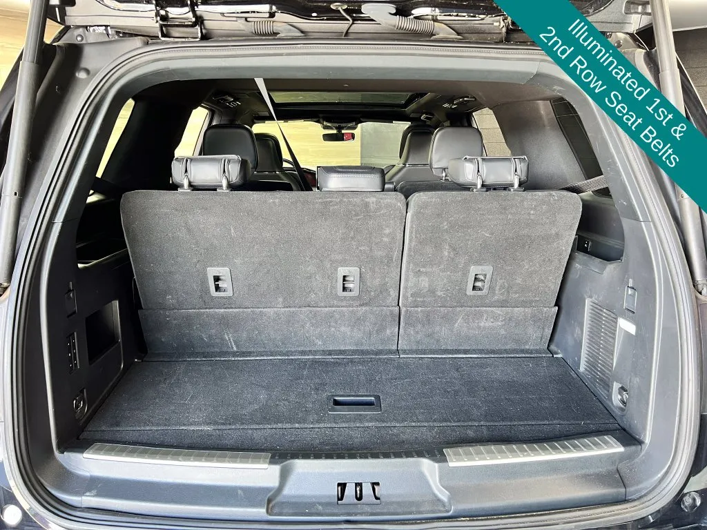 Lincoln Navigator photo 16
