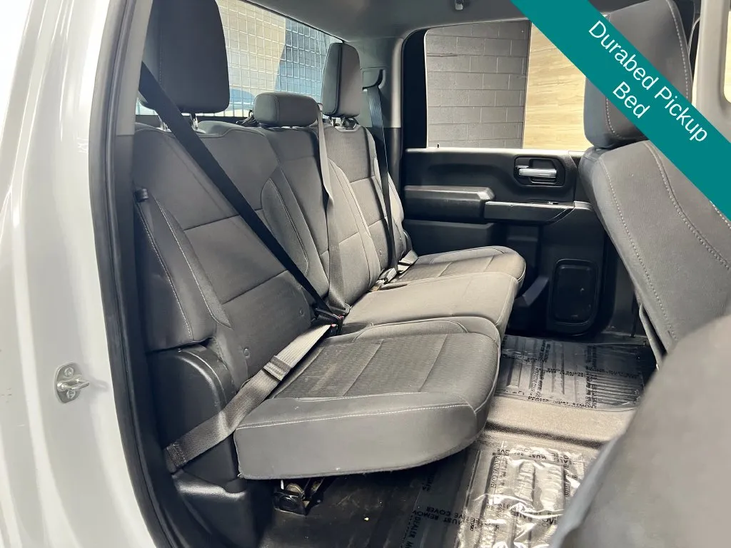 Chevrolet Silverado photo 15