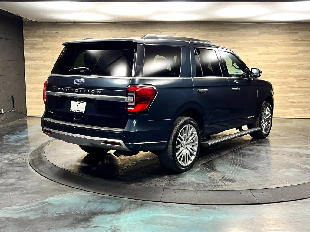 Ford Expedition photo 24