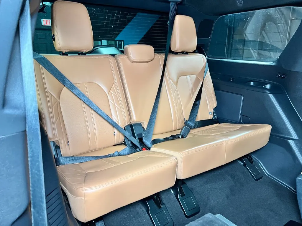 Ford Expedition photo 22