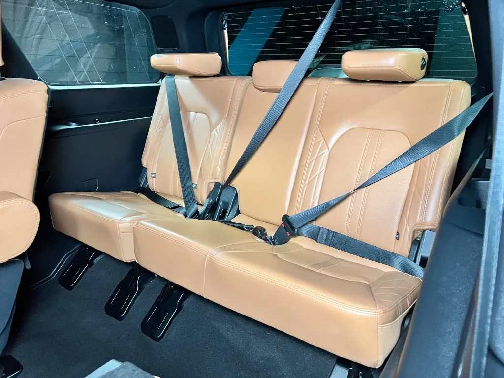 Ford Expedition photo 23