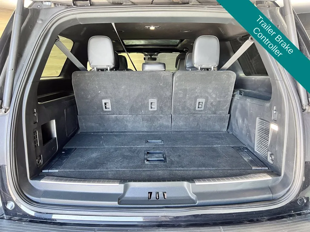 Lincoln Navigator L photo 28