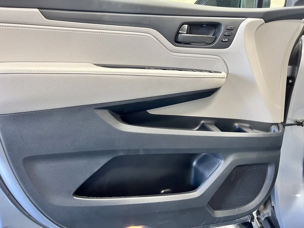 Honda Odyssey photo 23