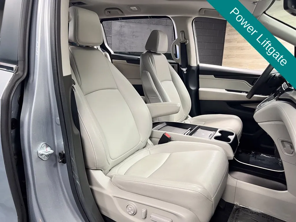 Honda Odyssey photo 7