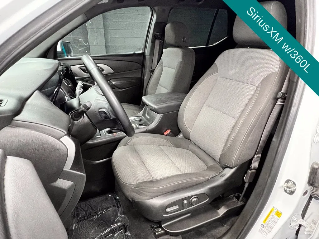 Chevrolet Traverse photo 6