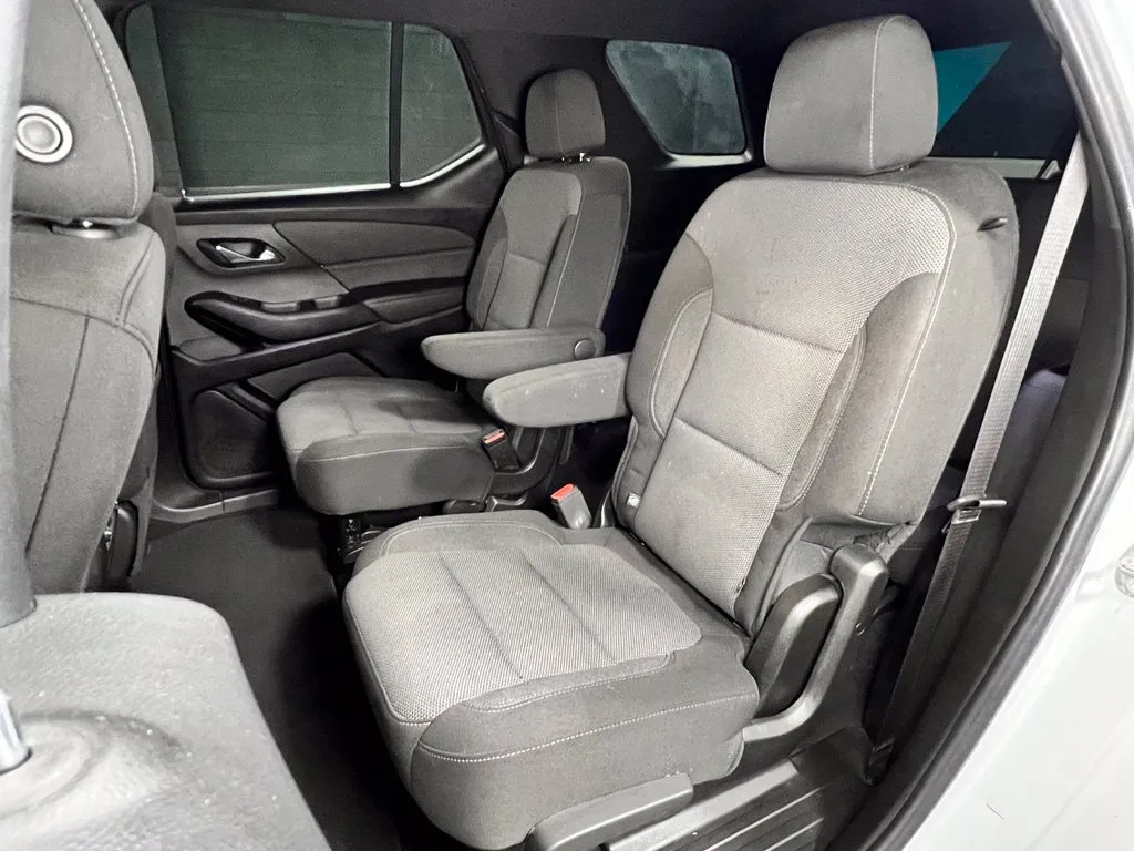 Chevrolet Traverse photo 19