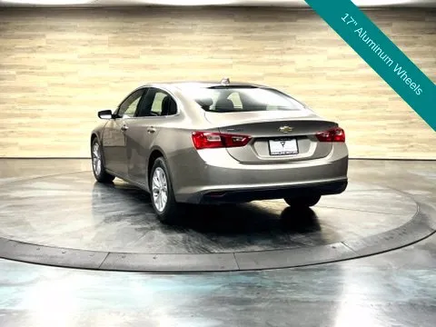 Chevrolet Malibu photo 14