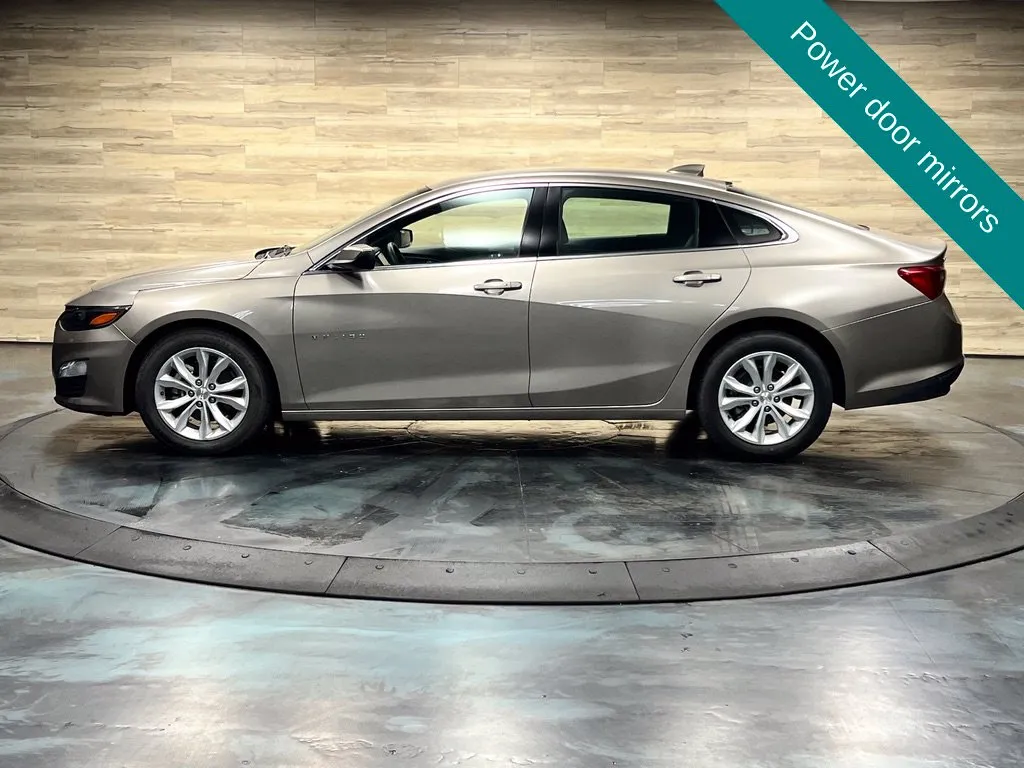 Chevrolet Malibu photo 10