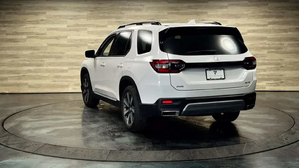 Honda Pilot photo 14