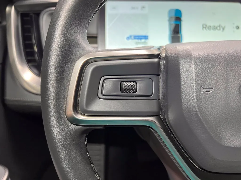 Rivian R1T photo 18