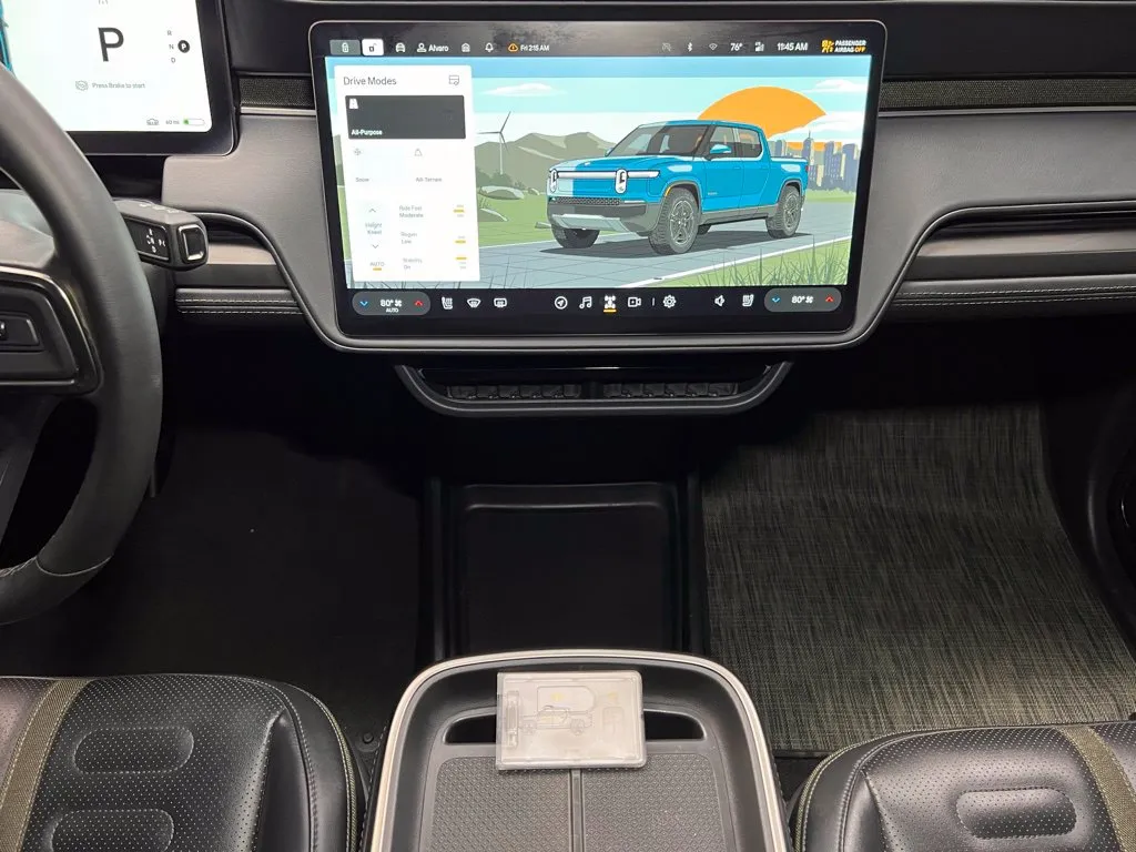Rivian R1T photo 7