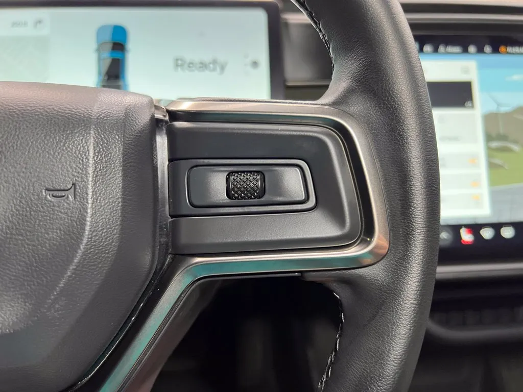 Rivian R1T photo 19