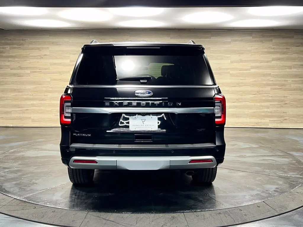 Ford Expedition photo 18