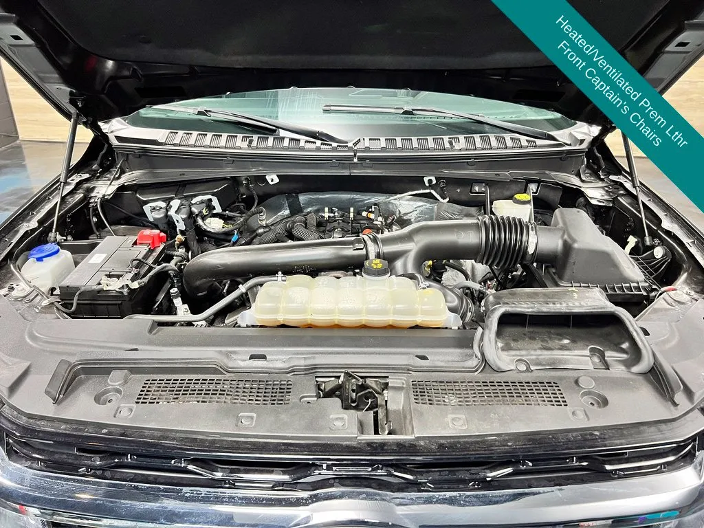 Ford Expedition photo 9