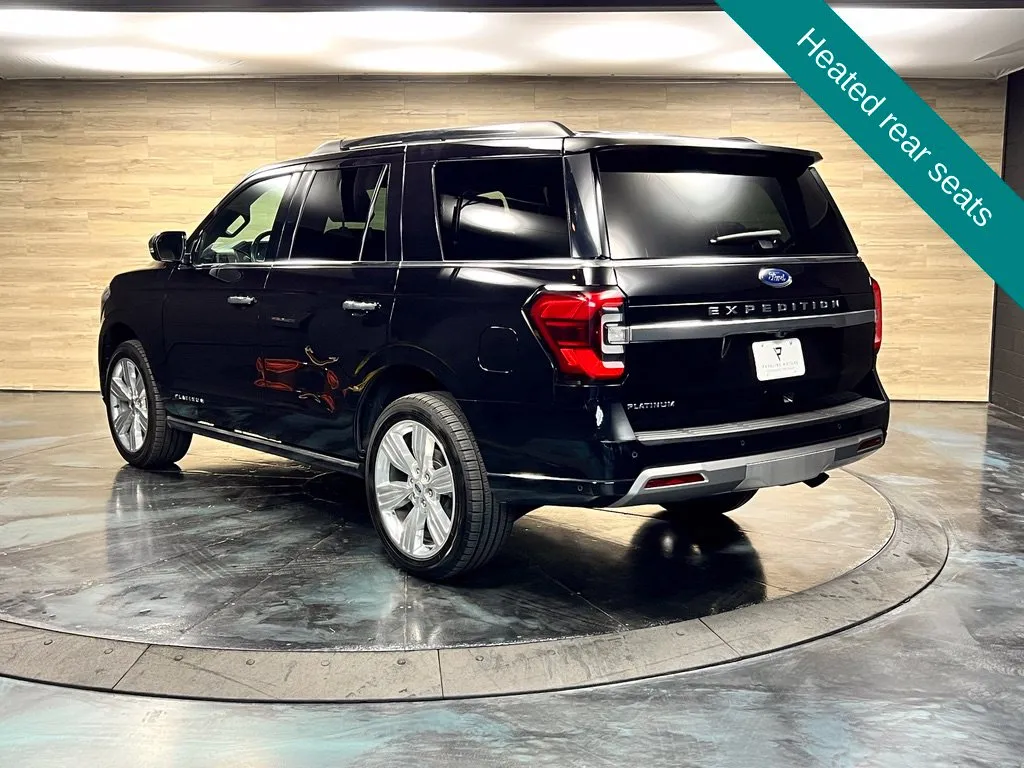Ford Expedition photo 12