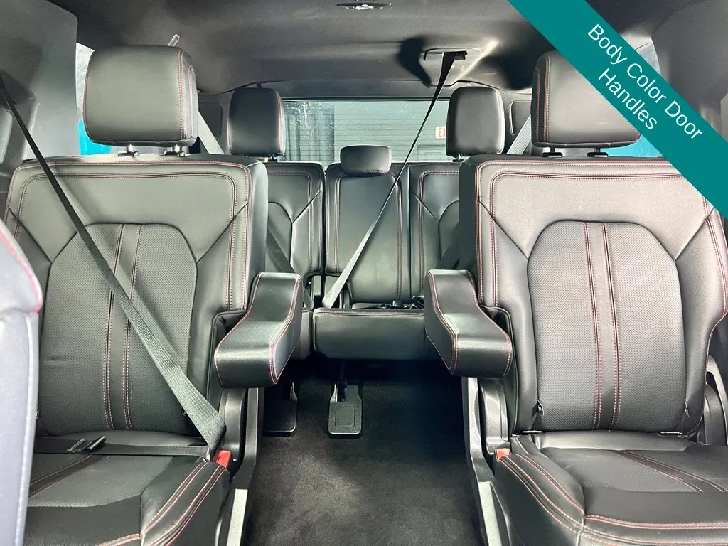 Ford Expedition MAX photo 17
