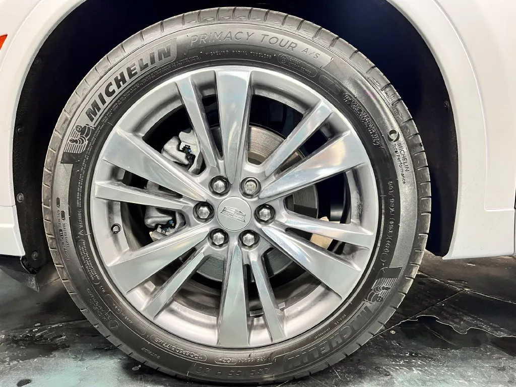 Cadillac XT6 photo 10