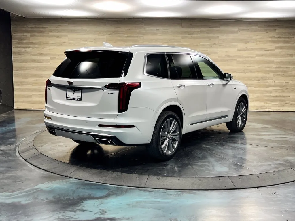 Cadillac XT6 photo 14