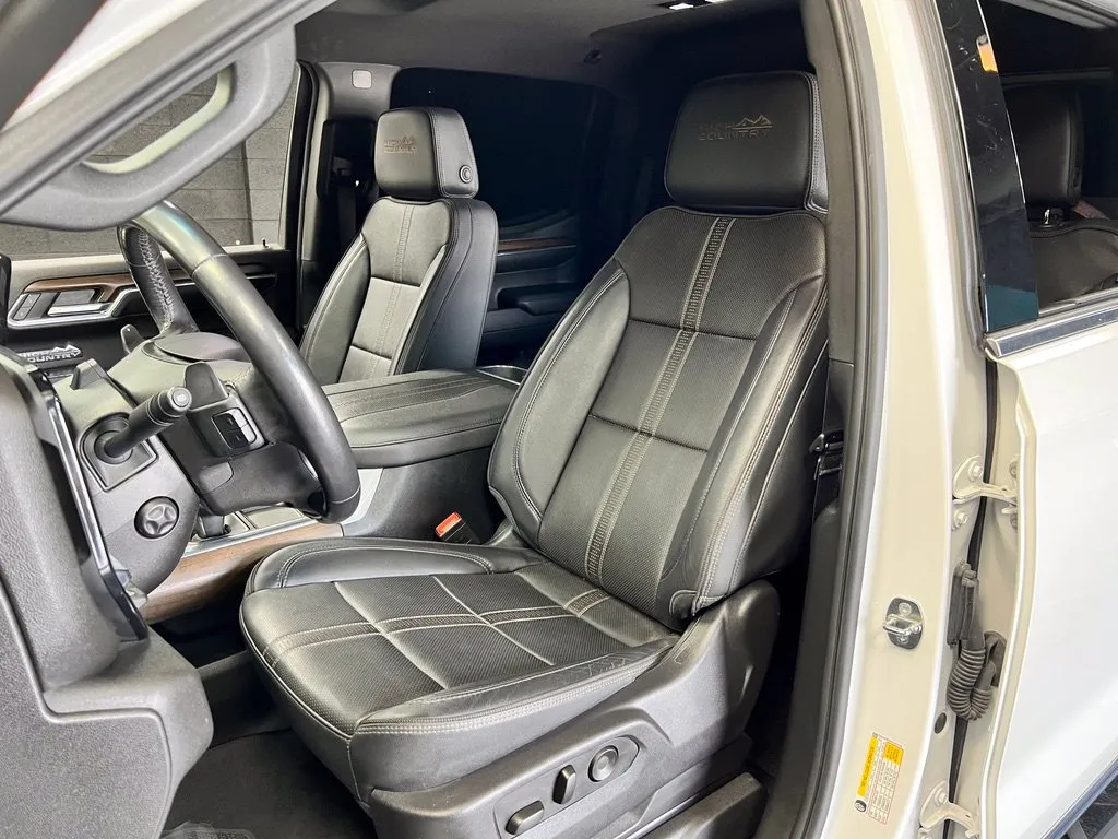 Chevrolet Silverado photo 6
