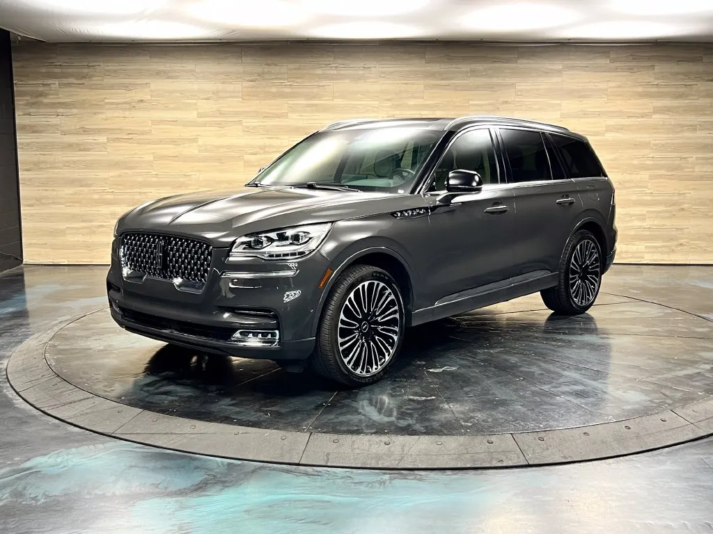 Lincoln Aviator photo 9