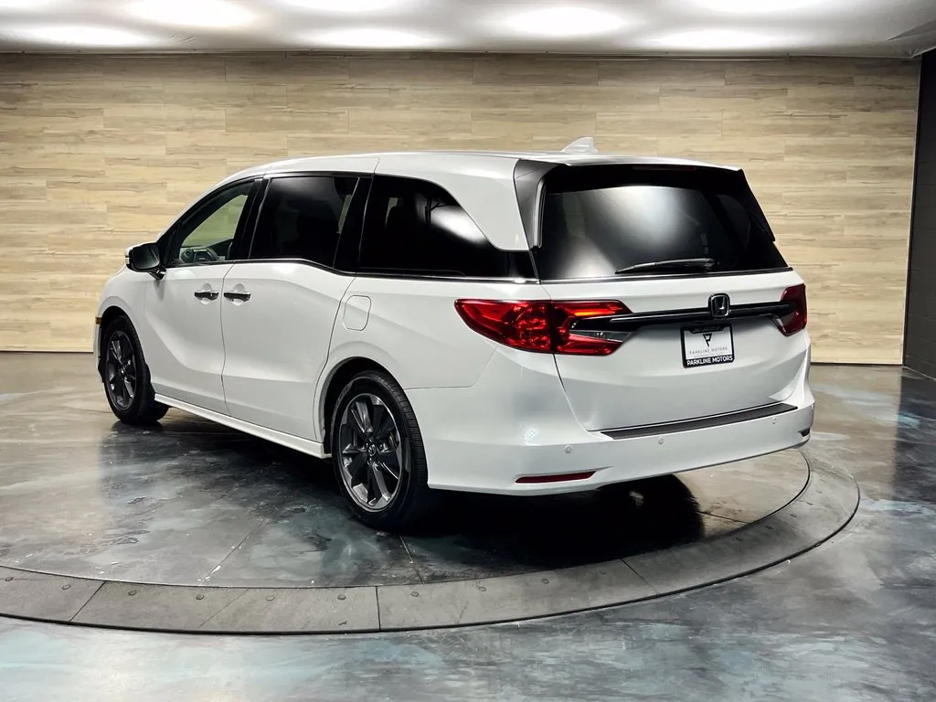 Honda Odyssey photo 12