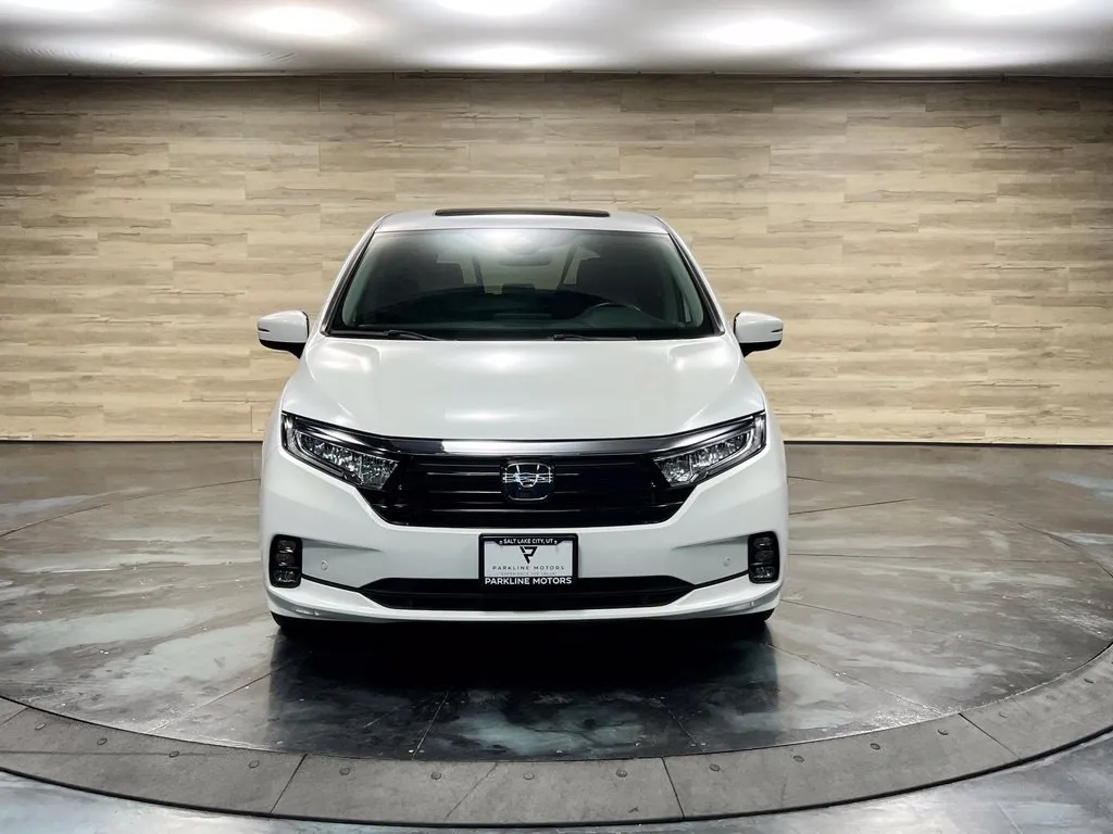 Honda Odyssey photo 4