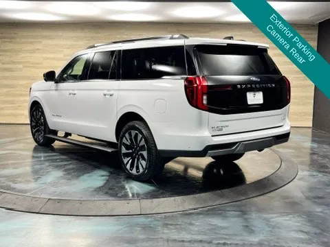 Ford Expedition MAX photo 12