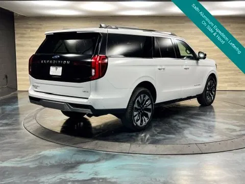 Ford Expedition MAX photo 15