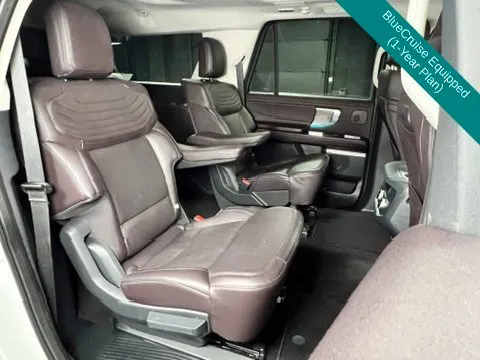 Ford Expedition MAX photo 13