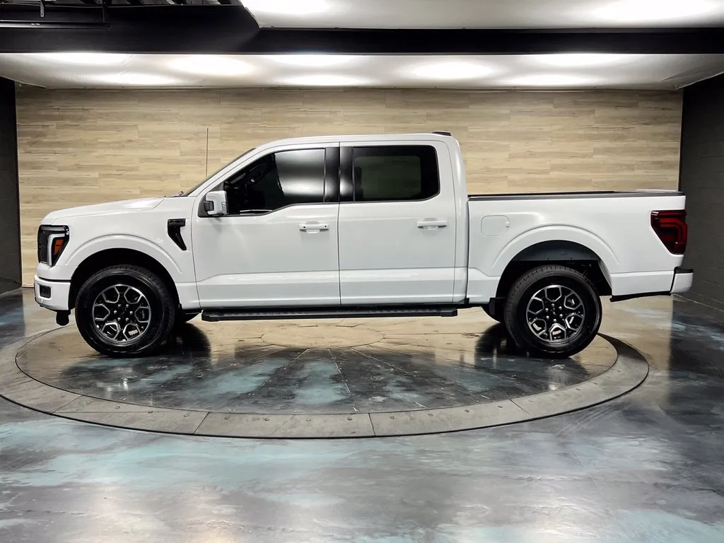 Ford F-150 photo 10