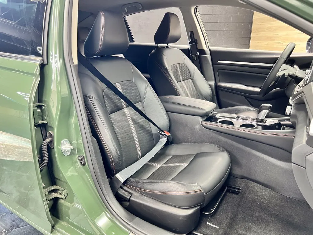 Nissan Altima photo 7