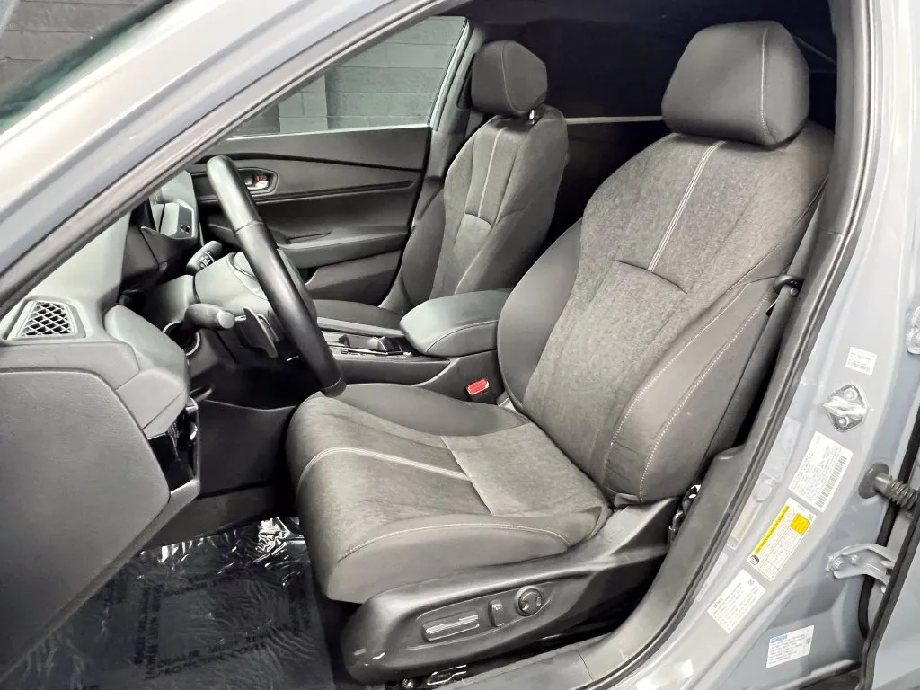 Honda Accord photo 6
