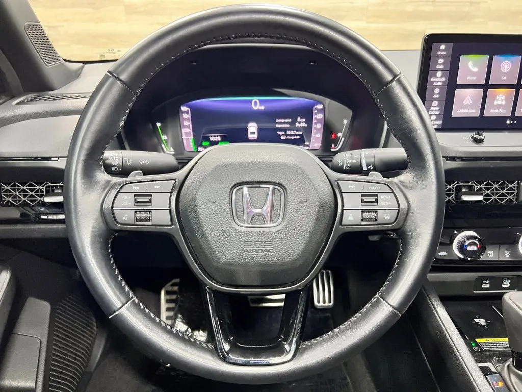 Honda Accord photo 3