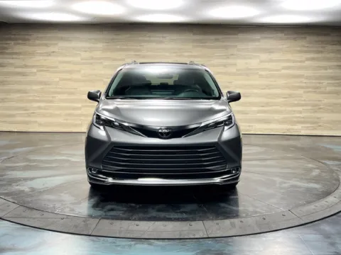 More photos of 2026 Toyota Sienna XLE at Parkline Motors, UT