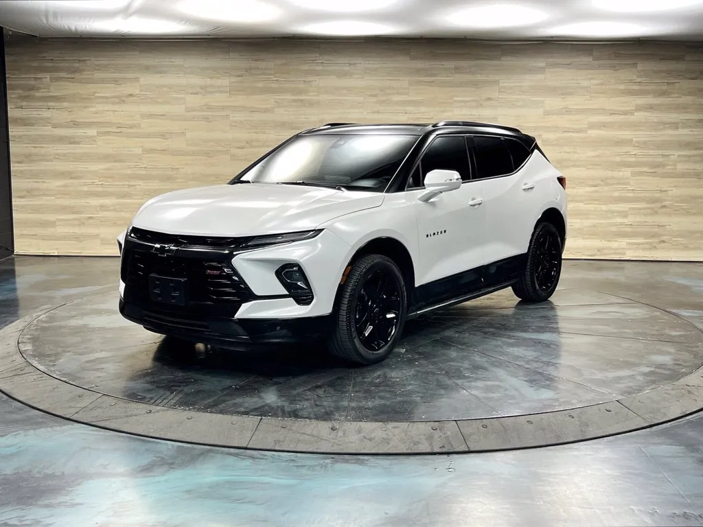 Chevrolet Blazer photo 4