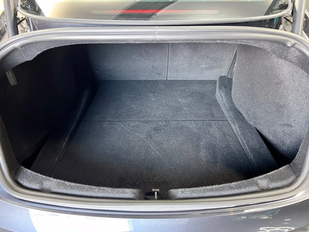 Tesla Model 3 photo 23