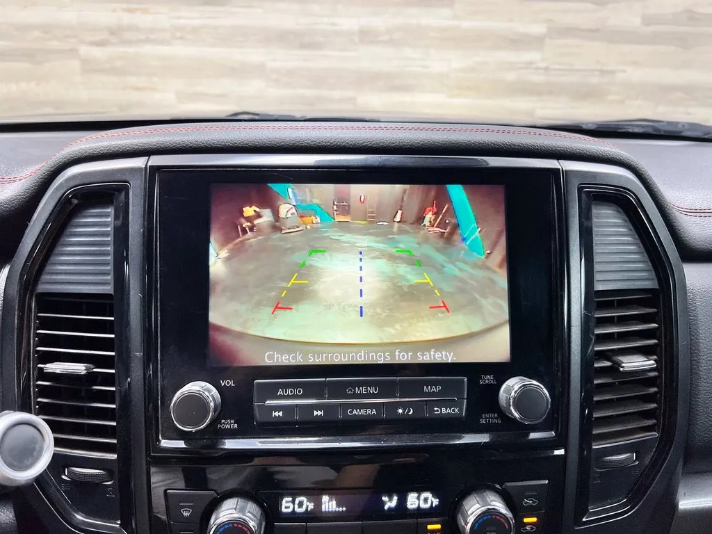 Nissan Titan photo 15