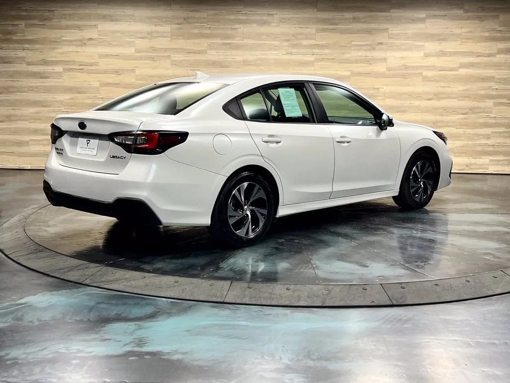 Subaru Legacy photo 13