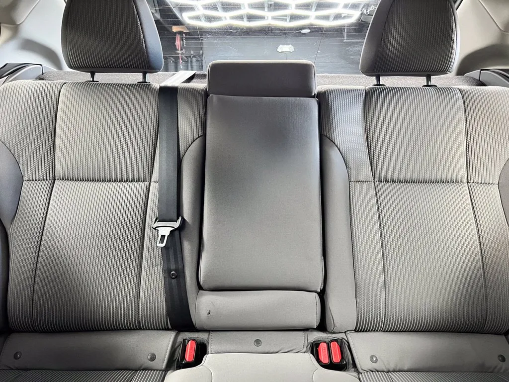 Subaru Legacy photo 23