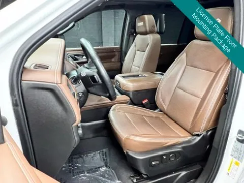 Chevrolet Suburban photo 6