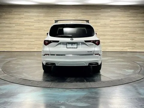 Acura MDX photo 18