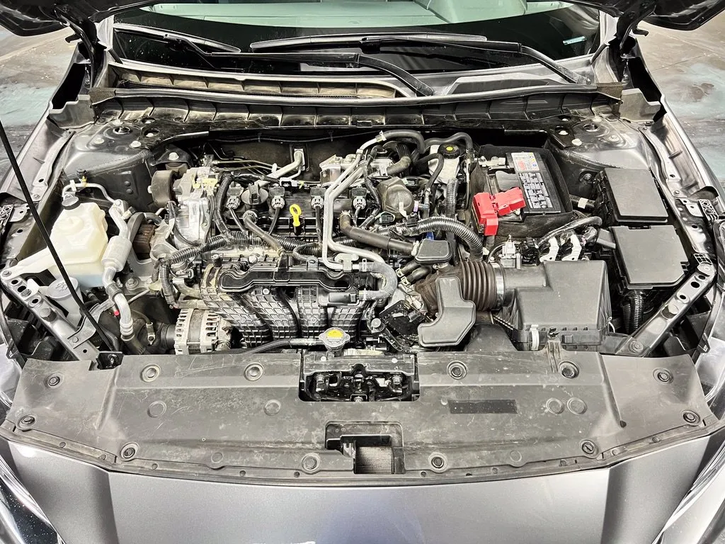 Nissan Altima photo 9