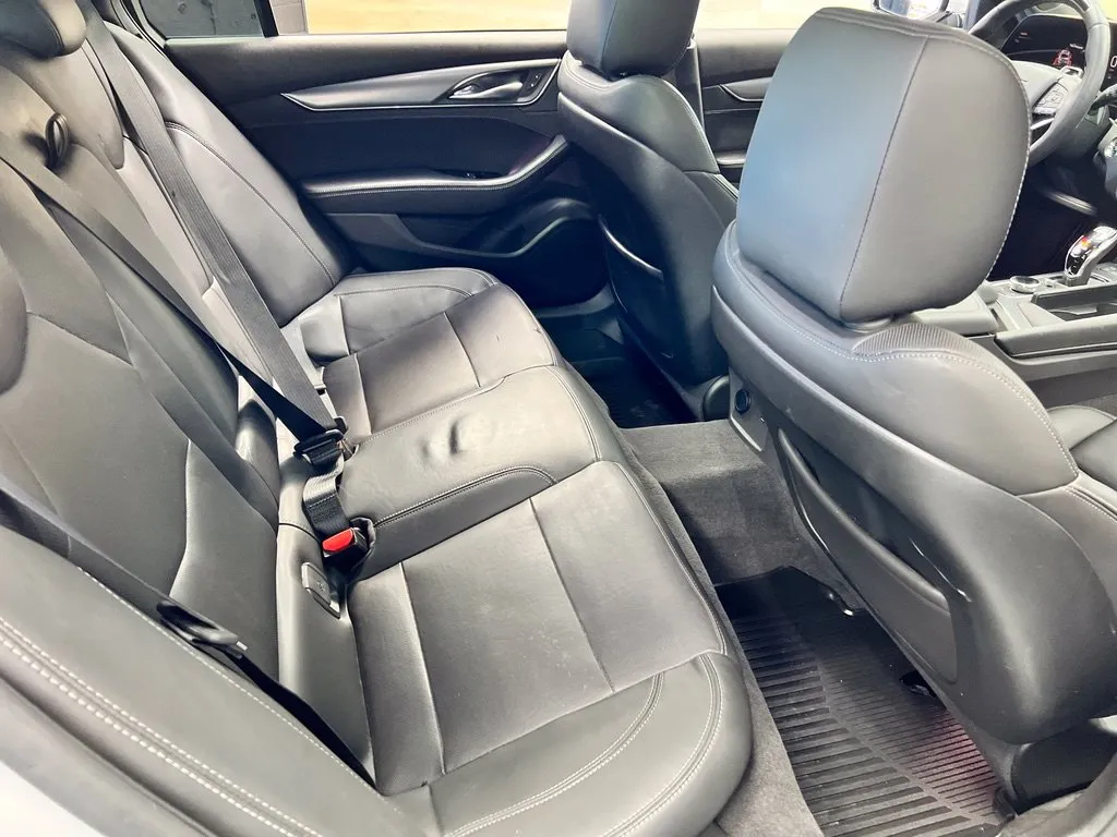 Cadillac CT5 photo 19