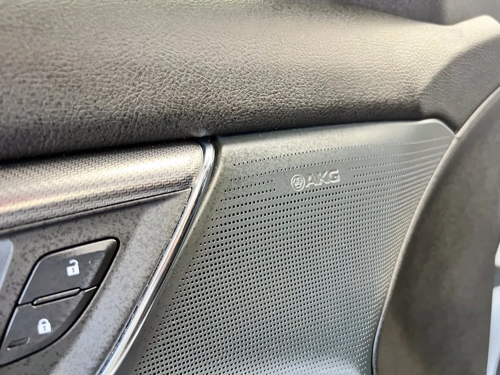 Cadillac CT5 photo 24
