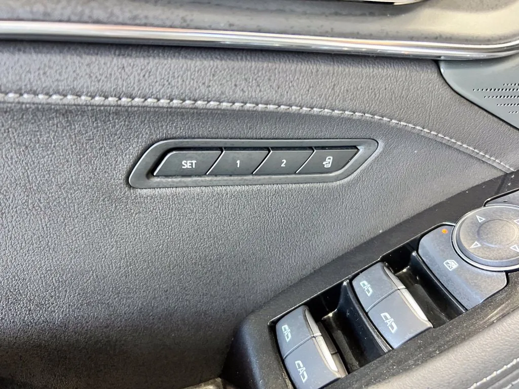 Cadillac CT5 photo 23