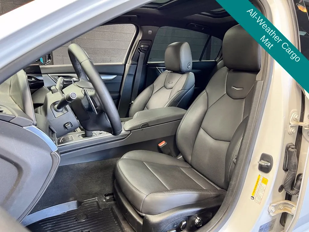 Cadillac CT5 photo 6