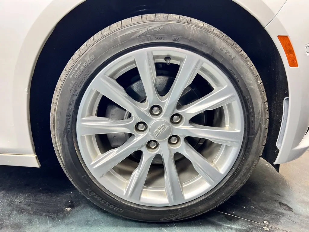 Cadillac CT5 photo 10