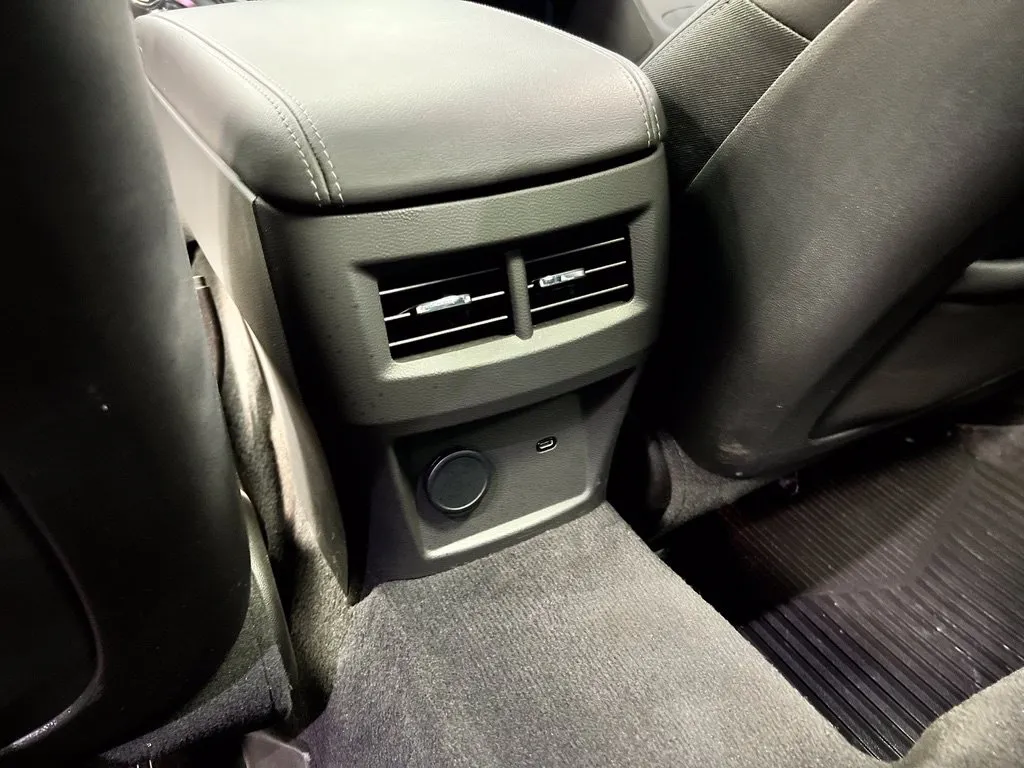 Cadillac CT5 photo 20
